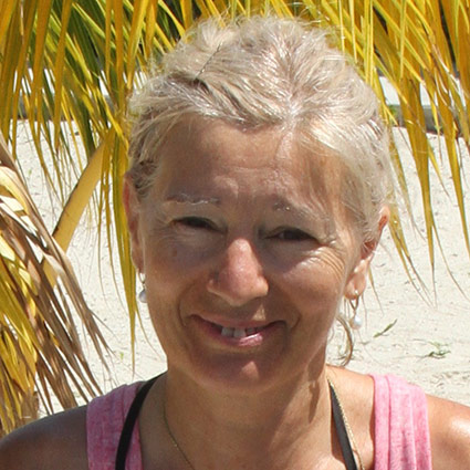 Tara - WildQuest | Wild Dolphin Swims Bahamas